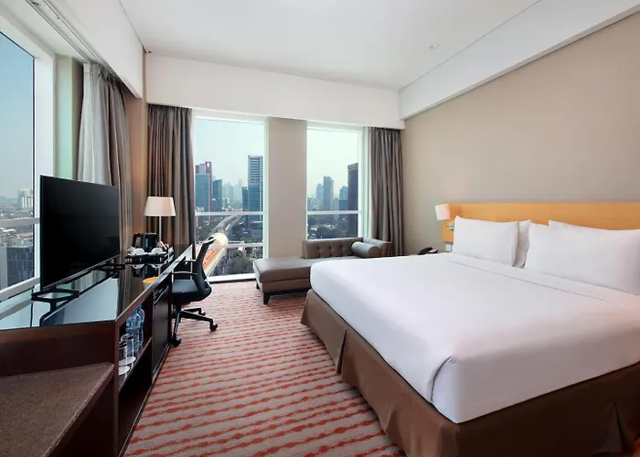 Grand Deluxe King Room
